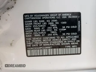 2023 Volkswagen Atlas SE z VIN 1V2KC2CA3PC228887, wystawiony jako Copart lot #85809214 z przebiegiem 17 480 mil mil oraz Szkoda całkowita • Salvage title. Historia ofert i sprzedaży dostępna na DreamBid. Obrazek 13.