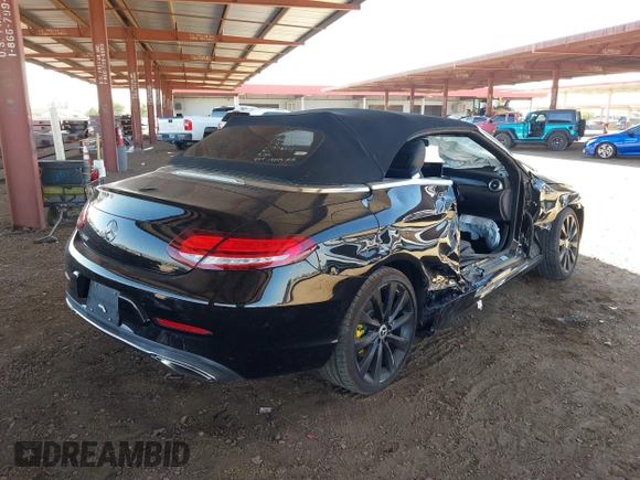 2019 Mercedes-Benz C 300 with VIN WDDWK8DB0KF776651, listed as a IAAI auction lot 42509259 with 28,061 mi miles and . Bid and sale history available at DreamBid. Image 4.