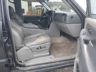 2003 GMC Yukon SLT with VIN 1GKEC13ZX3R181111, listed as a IAAI auction lot 41496338 with 307,996 mi miles. Bid and sale history available at carsss.com. Image 5.