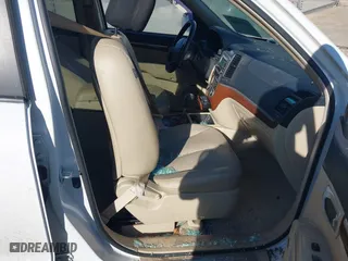 2009 Hyundai Santa Fe SE with VIN 5NMSH13E39H290889, listed as a IAAI auction lot 41312186 with 149,874 mi miles. Bid and sale history available at carsss.com. Image 5.