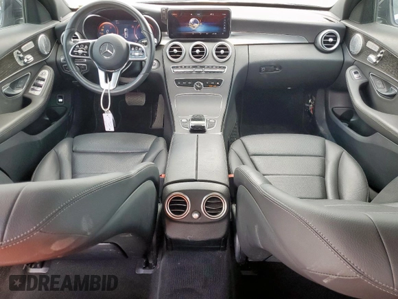 2020 Mercedes-Benz C 300 with VIN 55SWF8DB1LU326414, listed as a Copart auction lot 58717905 with 33,471 mi miles and Salvage title. Bid and sale history available at DreamBid. Image 8.