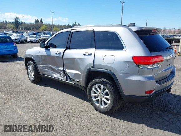 2016 Jeep Grand Cherokee Laredo z VIN 1C4RJFAG7GC392261, wystawiony jako IAAI lot #41890922 z przebiegiem 107 546 mil mil oraz . Historia ofert i sprzedaży dostępna na DreamBid. Obrazek 3.