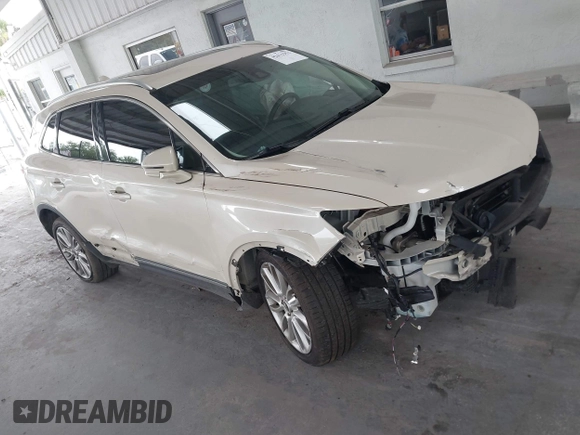 2018 Lincoln MKC Reserve с VIN 5LMCJ3C9XJUL23206, выставлен на аукционе IAAI как лот 42411951 с пробегом 60 904 миль миль и . История ставок и продаж доступна на DreamBid. Изображение 1.