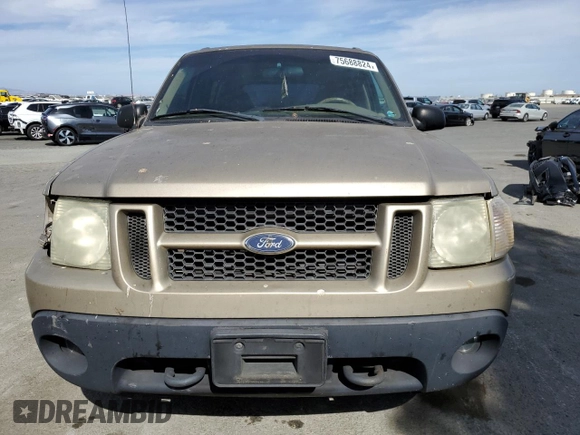 2002 Ford Explorer Sport Value z VIN 1FMYU60E62UB91081, wystawiony jako Copart lot #75688824 z przebiegiem 229 382 mil mil oraz Szkody całkowita. Historia ofert i sprzedaży dostępna na DreamBid. Obrazek 5.