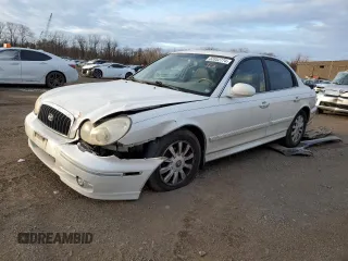 2004 Hyundai Sonata GLS with VIN KMHWF35H84A957433, listed as a Copart auction lot 82852774 with 187,857 mi miles and Salvage Title. Bid and sale history available at carsss.com. Image 1.