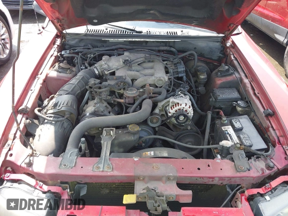 2002 Ford Mustang Standard z VIN 1FAFP40422F114992, wystawiony jako IAAI lot #40289505 z przebiegiem Nie podano mil oraz . Historia ofert i sprzedaży dostępna na DreamBid. Obrazek 10.