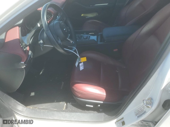 2020 Mazda Mazda3 Hatchback Premium Package with VIN JM1BPANM1L1153202, listed as a Copart auction lot 57854234 with 30,425 mi miles and Salvage Title. Bid and sale history available at carsss.com. Image 7.