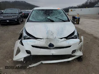 2018 Toyota Prius Two z VIN JTDKARFUXJ3553680, wystawiony jako Copart lot #88928815 z przebiegiem Nie podano mil oraz Szkoda całkowita • Salvage title. Historia ofert i sprzedaży dostępna na DreamBid. Obrazek 5.