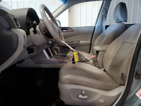 2013 Subaru Forester X Limited with VIN JF2SHAEC0DH435927, listed as a Copart auction lot 55573185 with 90,116 mi miles and Salvage title. Bid and sale history available at DreamBid. Image 7.