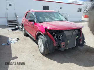 2020 Ford Explorer Limited with VIN 1FMSK8FH8LGC91143, listed as a IAAI auction lot 41998447 with 76,397 mi miles. Bid and sale history available at carsss.com. Image 1.