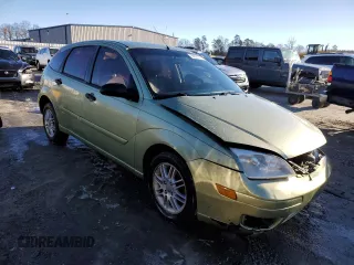 2007 Ford Focus S with VIN 1FAFP37N17W197430, listed as a Copart auction lot 86627924 with 202,968 mi miles and Salvage Title. Bid and sale history available at carsss.com. Image 4.