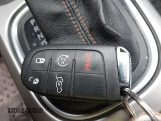 2017 Jeep Compass Latitude с VIN 3C4NJDBB4HT620633, выставлен на аукционе IAAI как лот 42351841 с пробегом 82 622 миль миль и . История ставок и продаж доступна на DreamBid. Изображение 11.
