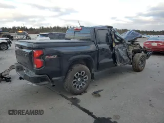 2024 Chevrolet Colorado 4WD Z71 with VIN 1GCPTDEK5R1118964, listed as a Copart auction lot 82744504 with 11,090 mi miles and Salvage Title. Bid and sale history available at carsss.com. Image 3.