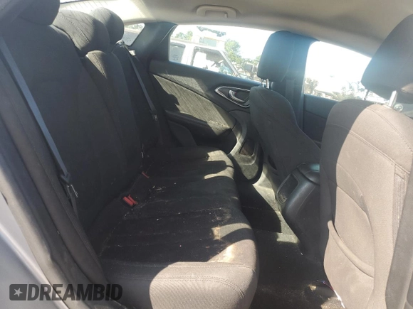 2015 Chrysler 200 Limited with VIN 1C3CCCAB1FN759195, listed as a Copart auction lot 61853475 with 172,433 mi miles and Salvage title. Bid and sale history available at DreamBid. Image 10.