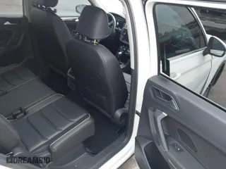 2019 Volkswagen Tiguan SEL Premium with VIN 3VV4B7AXXKM004316, listed as a IAAI auction lot 41458459 with 36,709 mi miles. Bid and sale history available at carsss.com. Image 8.