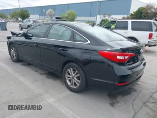 2016 Hyundai Sonata SE with VIN 5NPE24AFXGH401286, listed as a IAAI auction lot 41969686 with 134,592 mi miles and . Bid and sale history available at carsss.com. Image 3.
