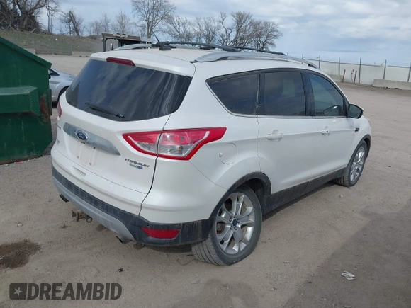 2015 Ford Escape Titanium with VIN 1FMCU9J90FUA67262, listed as a IAAI auction lot 41869583 with 161,281 mi miles. Bid and sale history available at carsss.com. Image 4.