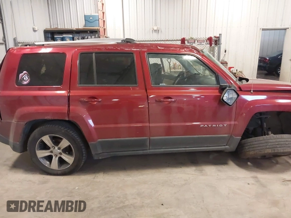 2016 Jeep Patriot Latitude with VIN 1C4NJRFB3GD707032, listed as a IAAI auction lot 41562511 with 69,693 mi miles and . Bid and sale history available at DreamBid. Image 13.