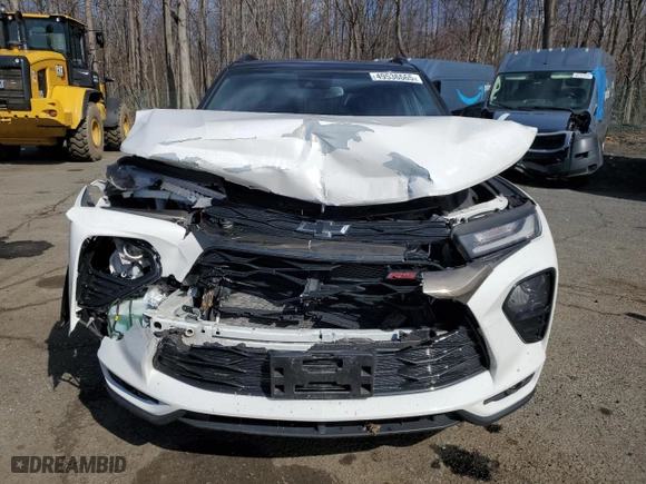 2021 Chevrolet TrailBlazer RS with VIN KL79MTSLXMB038847, listed as a Copart auction lot 49536665 with 30,643 mi miles and Salvage Title. Bid and sale history available at carsss.com. Image 5.