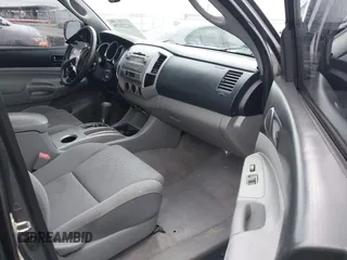 2011 Toyota Tacoma PreRunner with VIN 3TMJU4GN9BM117092, listed as a IAAI auction lot 41221179 with 226,380 mi miles and . Bid and sale history available at DreamBid. Image 5.