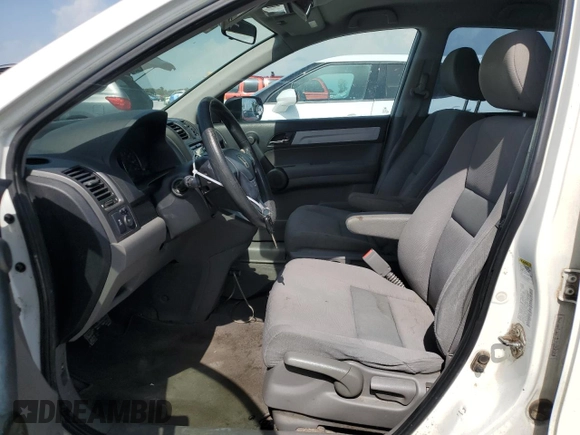2011 Honda CR-V LX z VIN 5J6RE4H37BL118301, wystawiony jako Copart lot #59524655 z przebiegiem 320 758 mil mil oraz Czysty tytuł • Clean title. Historia ofert i sprzedaży dostępna na DreamBid. Obrazek 7.