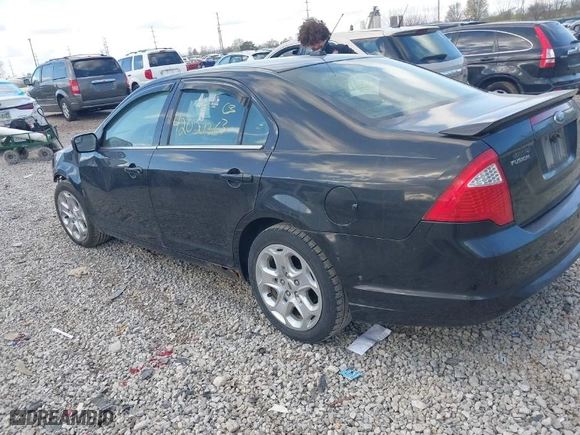 2011 Ford Fusion SE with VIN 3FAHP0HA9BR153707, listed as a IAAI auction lot 42021363 with 171,157 mi miles. Bid and sale history available at carsss.com. Image 3.