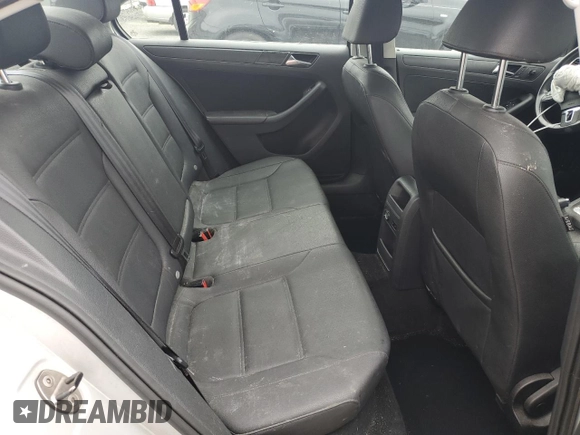 2011 Volkswagen Jetta SE with VIN 3VWDZ7AJ9BM320146, listed as a Copart auction lot 58521605 with 164,045 mi miles and Salvage title. Bid and sale history available at DreamBid. Image 10.