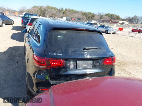 2021 Mercedes-Benz GLC 300 z VIN W1N0G8EB3MV307247, wystawiony jako IAAI lot #41654535 z przebiegiem 31 292 mil mil oraz . Historia ofert i sprzedaży dostępna na DreamBid. Obrazek 16.