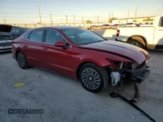 2020 Hyundai Sonata Hybrid Limited with VIN KMHL54JJ3LA015616, listed as a Copart auction lot 80538974 with 46,852 mi miles and Salvage Title. Bid and sale history available at carsss.com. Image 4.