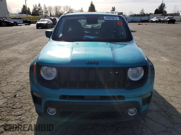 2020 Jeep Renegade Altitude with VIN ZACNJABB0LPL99236, listed as a Copart auction lot 44825675 with 83,809 mi miles and Salvage Title. Bid and sale history available at DreamBid. Image 5.
