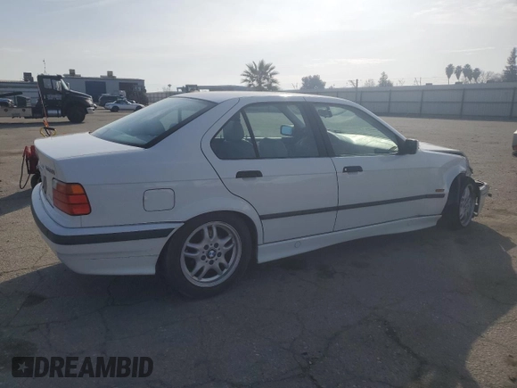 1998 BMW 3 Series 328iA with VIN WBACD4324WAV61646, listed as a Copart auction lot 43607845 with 253,609 mi miles and Salvage Title. Bid and sale history available at carsss.com. Image 3.