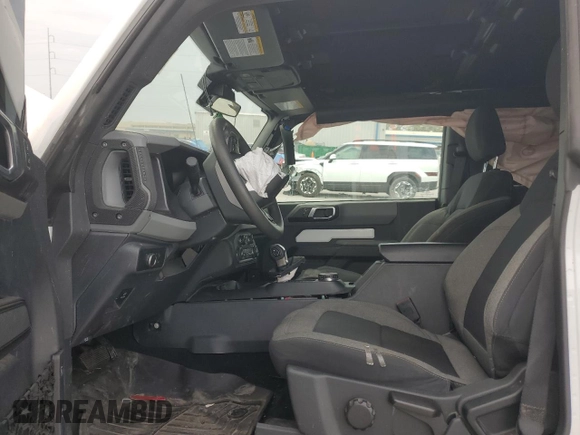 2022 Ford Bronco with VIN 1FMDE5AHXNLB04386, listed as a Copart auction lot 43872315 with Not provided miles and Salvage title. Bid and sale history available at DreamBid. Image 7.