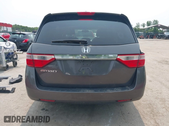 2013 Honda Odyssey EX-L с VIN 5FNRL5H63DB019055, выставлен на аукционе IAAI как лот 42411027 с пробегом 169 636 миль миль и . История ставок и продаж доступна на DreamBid. Изображение 17.