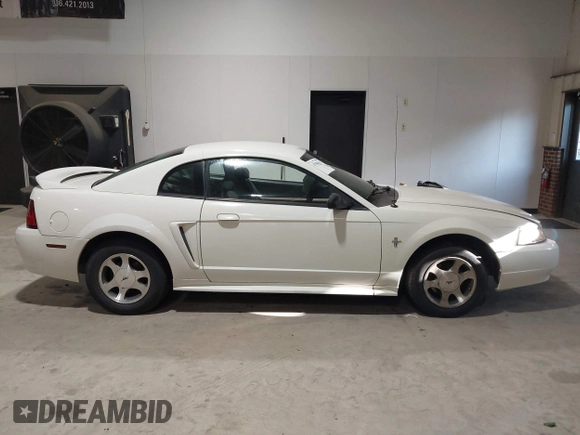 2000 Ford Mustang с VIN 1FAFP4049YF271931, выставлен на аукционе IAAI как лот 41984117 с пробегом 219 865 миль миль и . История ставок и продаж доступна на DreamBid. Изображение 14.