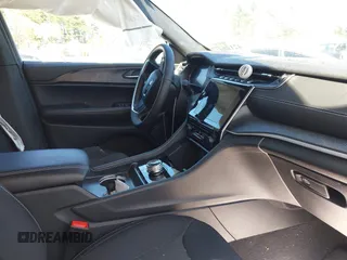 2024 Jeep Grand Cherokee Altitude X with VIN 1C4RJKAG3R8532742, listed as a IAAI auction lot 42126477 with 12,445 mi miles and . Bid and sale history available at DreamBid. Image 5.