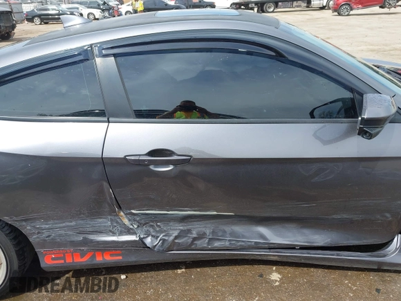 2020 Honda Civic Si with VIN 2HGFC3A52LH750594, listed as a IAAI auction lot 42016380 with 43,593 mi miles and . Bid and sale history available at DreamBid. Image 14.