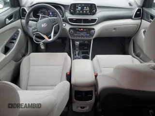 2020 Hyundai Tucson SEL z VIN KM8J3CAL3LU240156, wystawiony jako Copart lot #54928455 z przebiegiem 90 804 mil mil oraz Szkoda całkowita • Salvage title. Historia ofert i sprzedaży dostępna na DreamBid. Obrazek 8.