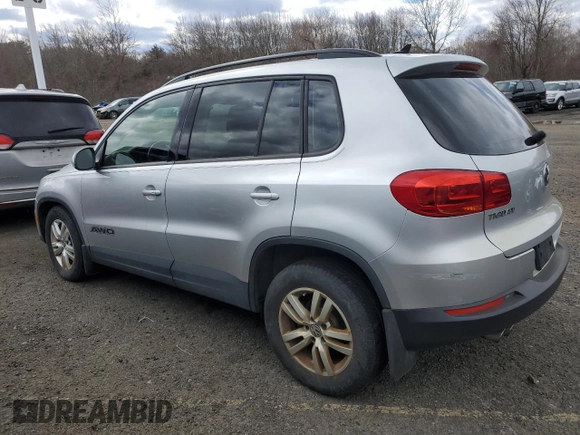 2017 Volkswagen Tiguan S with VIN WVGBV7AXXHK000128, listed as a Copart auction lot 47925435 with 140,257 mi miles and Clean Title. Bid and sale history available at DreamBid. Image 2.