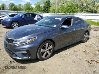 2020 Kia Optima LX z VIN 5XXGT4L31LG395263, wystawiony jako Copart lot #55318735 z przebiegiem 136 362 mil mil oraz Szkoda całkowita • Salvage title. Historia ofert i sprzedaży dostępna na DreamBid. Obrazek 1.