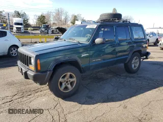 1998 Jeep Cherokee Sport with VIN 1J4FJ68S6WL221605, listed as a Copart auction lot 47645365 with 370,782 mi miles and Salvage Title. Bid and sale history available at carsss.com. Image 1.