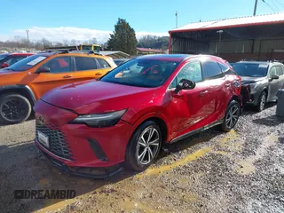 2024 Lexus RX 350h z VIN 2T2BBMCA9RC035892, wystawiony jako IAAI lot #40589872 z przebiegiem 8 434 mil mil oraz . Historia ofert i sprzedaży dostępna na DreamBid. Obrazek 17.