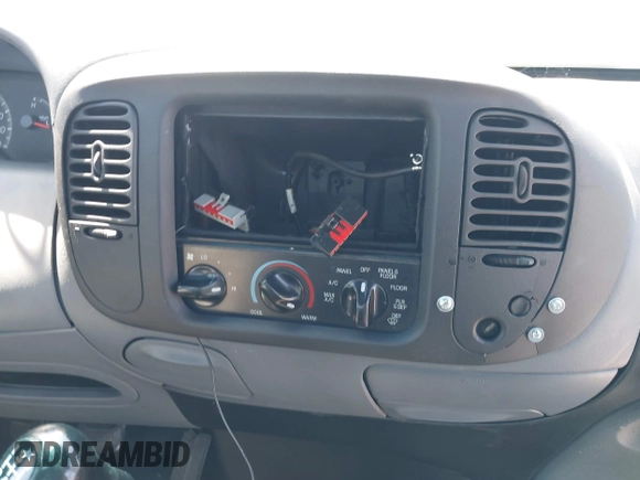 1998 Ford F-150 with VIN 1FTZF1720WNB96004, listed as a IAAI auction lot 42577043 with 271,652 mi miles and . Bid and sale history available at DreamBid. Image 13.
