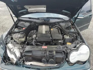 2004 Mercedes-Benz C 230 Kompressor с VIN WDBRF40J94F486315, выставлен на аукционе Copart как лот 50871115 с пробегом 81 053 миль миль и Списание • Salvage title. История ставок и продаж доступна на DreamBid. Изображение 12.