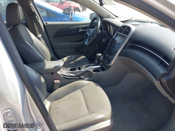 2015 Chevrolet Malibu LT with VIN 1G11D5SL1FF220792, listed as a IAAI auction lot 41776916 with 205,623 mi miles. Bid and sale history available at carsss.com. Image 5.