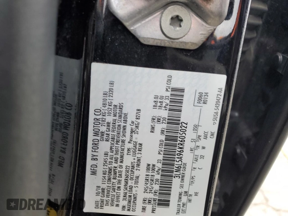 2019 Lincoln MKZ Standard with VIN 3LN6L5A96KR605022, listed as a Copart auction lot 45581595 with 717,235 mi miles and Salvage Title. Bid and sale history available at carsss.com. Image 14.
