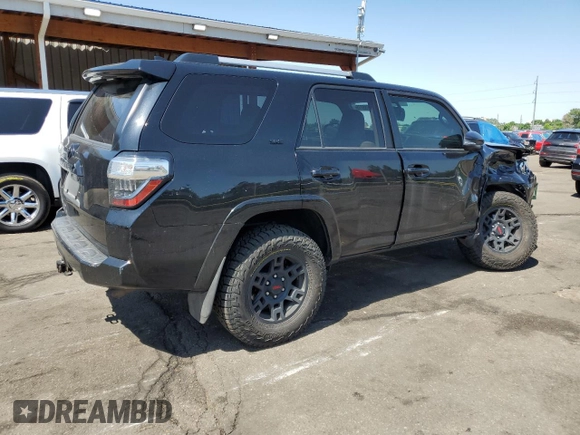 2019 Toyota 4Runner SR5 z VIN JTEBU5JR3K5700930, wystawiony jako Copart lot #61685775 z przebiegiem 67 194 mil mil oraz Szkoda całkowita • Salvage title. Historia ofert i sprzedaży dostępna na DreamBid. Obrazek 3.