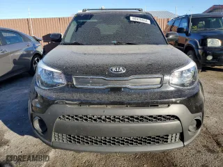 2019 Kia Soul with VIN KNDJN2A20K7682521, listed as a Copart auction lot 86978664 with 404,446 mi miles and Salvage Title. Bid and sale history available at carsss.com. Image 5.