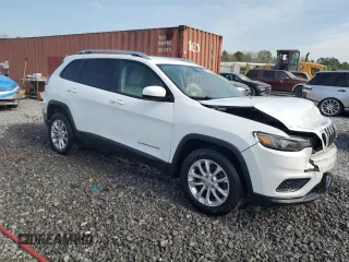 2020 Jeep Cherokee Latitude z VIN 1C4PJLCB6LD525488, wystawiony jako Copart lot #51165335 z przebiegiem 63 241 mil mil oraz Szkoda całkowita • Salvage title. Historia ofert i sprzedaży dostępna na DreamBid. Obrazek 4.
