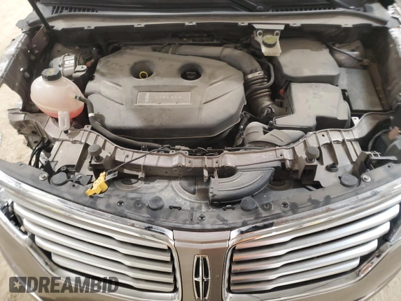 2018 Lincoln MKC Select with VIN 5LMCJ2C91JUL29437, listed as a Copart auction lot 49597365 with 32,155 mi miles and Salvage Title. Bid and sale history available at DreamBid. Image 12.