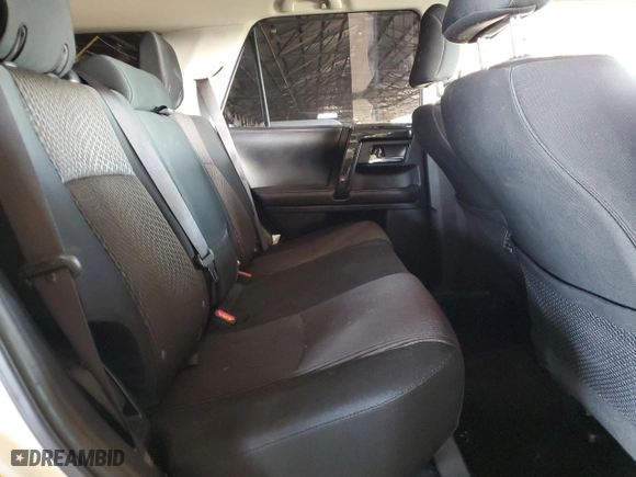 2019 Toyota 4Runner SR5 with VIN JTEBU5JR9K5670378, listed as a Copart auction lot 43550035 with 93,744 mi miles and Salvage Title. Bid and sale history available at carsss.com. Image 10.